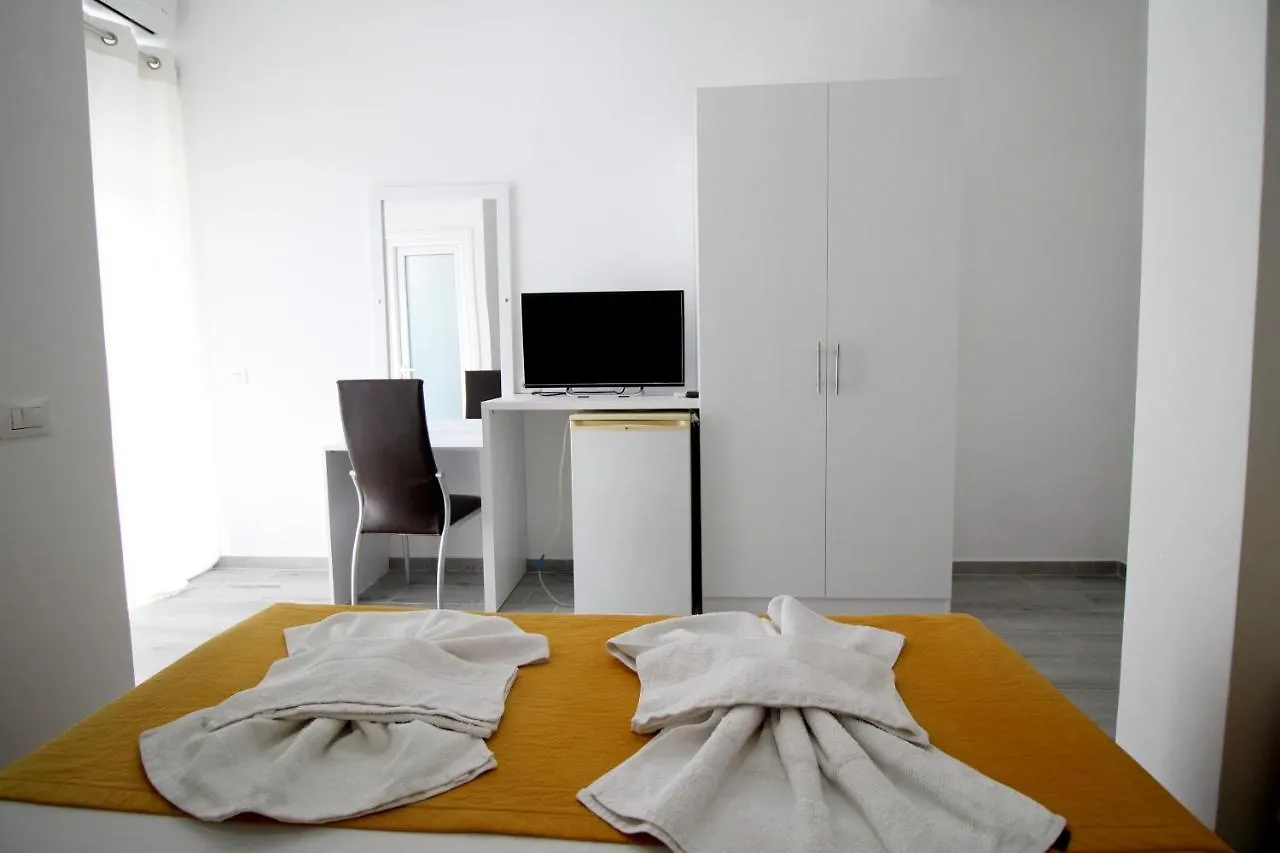 Hotel Vila Kapllani Sarandë 3*,